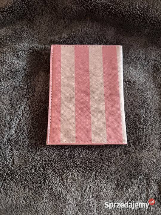 Etui na paszport Victorias Secret Kraków