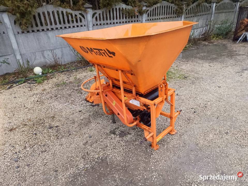 Rozsiewacz motyl nieuszkodzony Rolnictwo Potworów