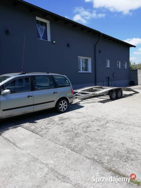 Laweta transport samochodów motocykli itp