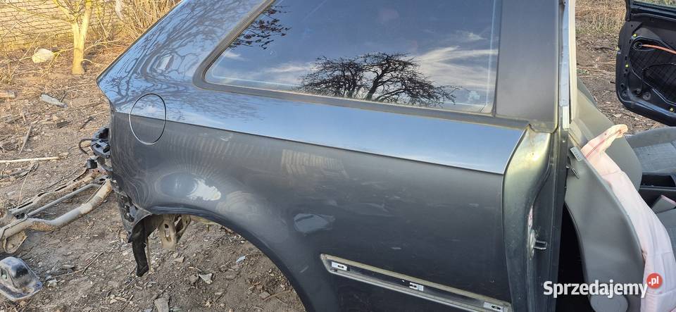 Poszycie prawe błotnik Audi A3 8P 3D LX7Z osobowe