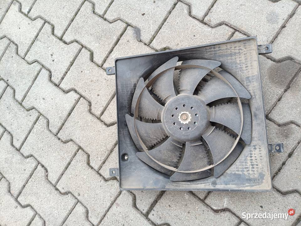 Suzuki SX4 sedici 16 benzyna WENTYLATOR Krosno
