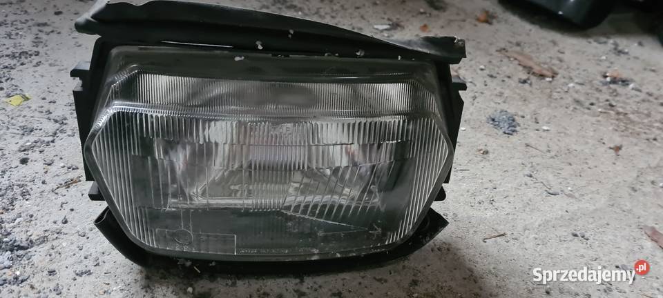Suzuki GSX 600 750 f reflektor lampa Chojnice sprzedam