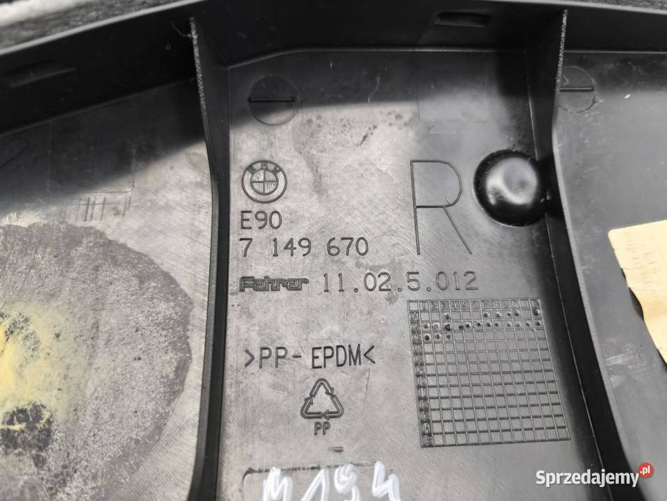 BOCZEK KANAPY TYŁ PRAWY BMW E90 E91 7149670 sprzedam