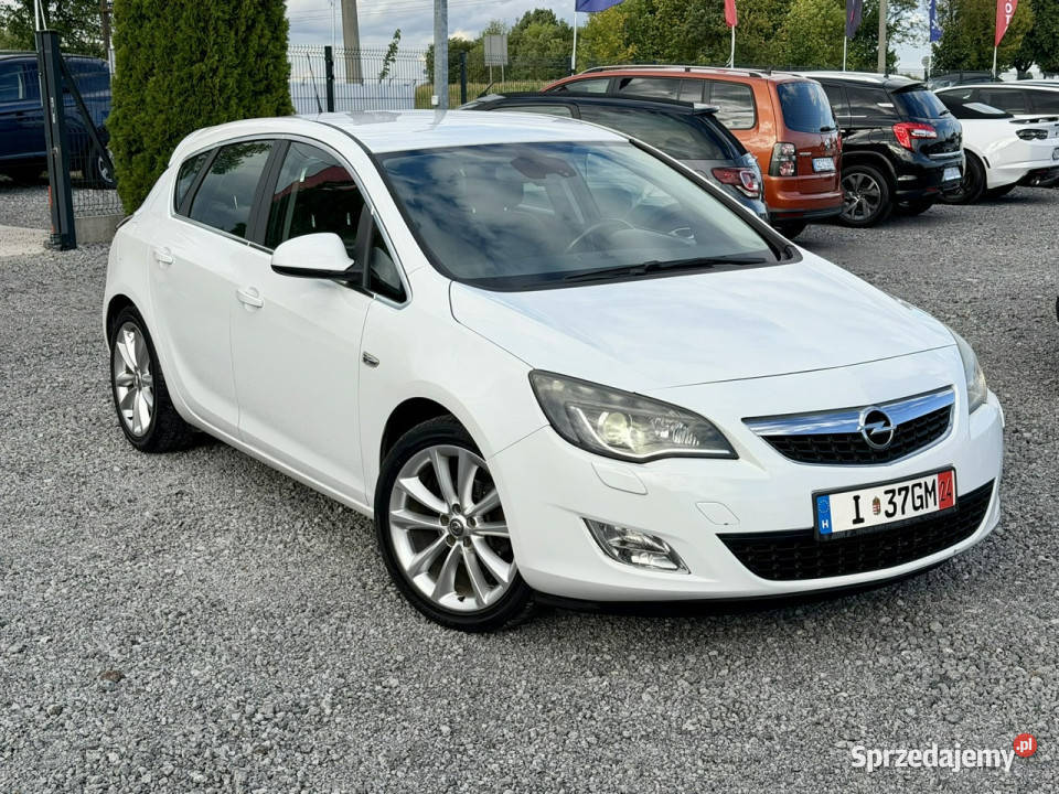 Opel Astra 14T 140 Super Stan Opłacona 174 J komputer pokładowy mazowieckie Zwoleń