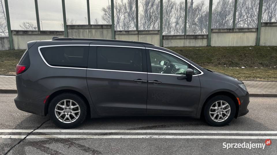 Chrysler Pacifica Voyager Białystok
