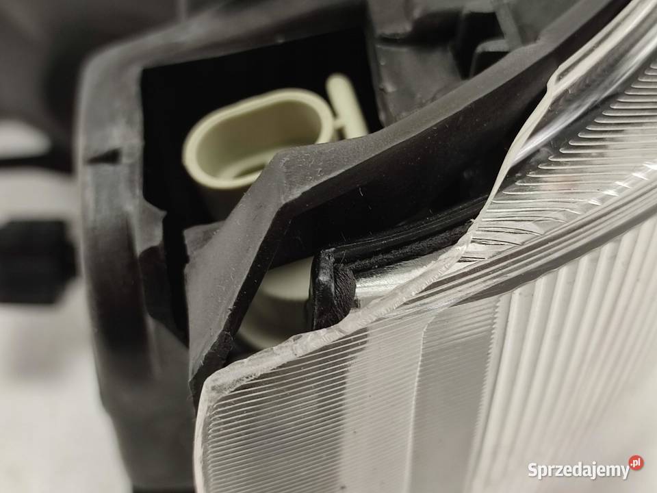 LAMPA LEWY PRZÓD IVECO EUROCARGO IIII 19912015