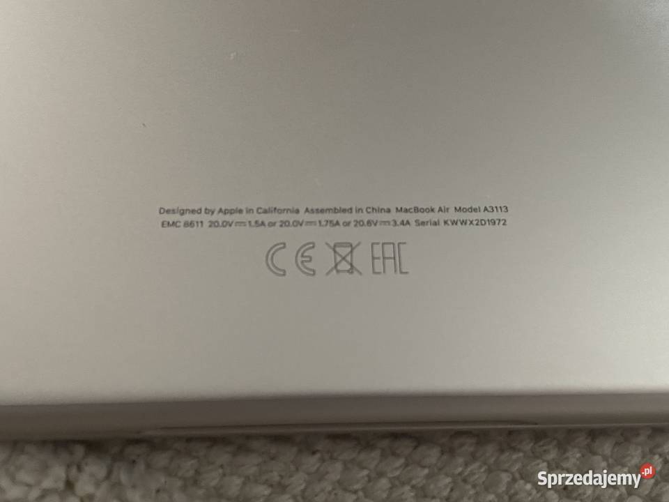 Sprzedam macbook air 13 512gb 16ram starlight