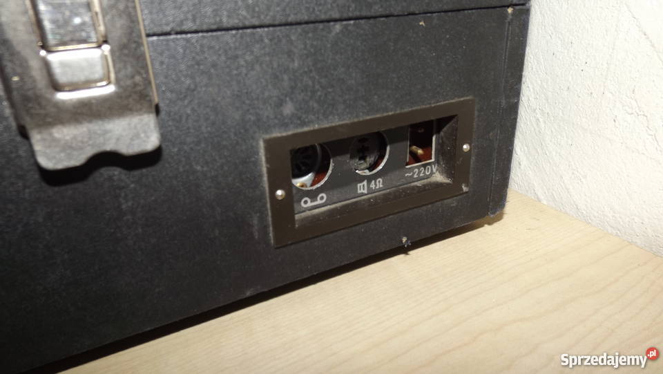 Gramofon walizkowy Unitra Fonica WG 550 Gramofony Grodziczno