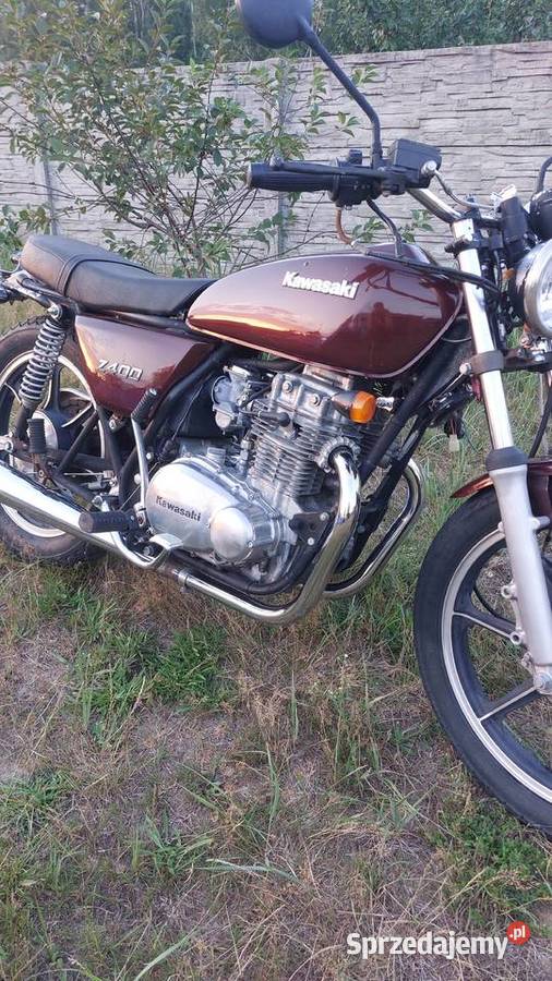 Kawasaki z 400 brat style