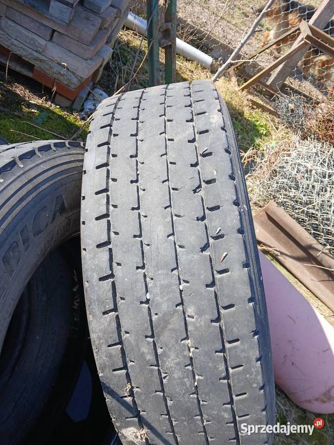Opony 31570 225 4 do przyczepy lubelskie Białopole