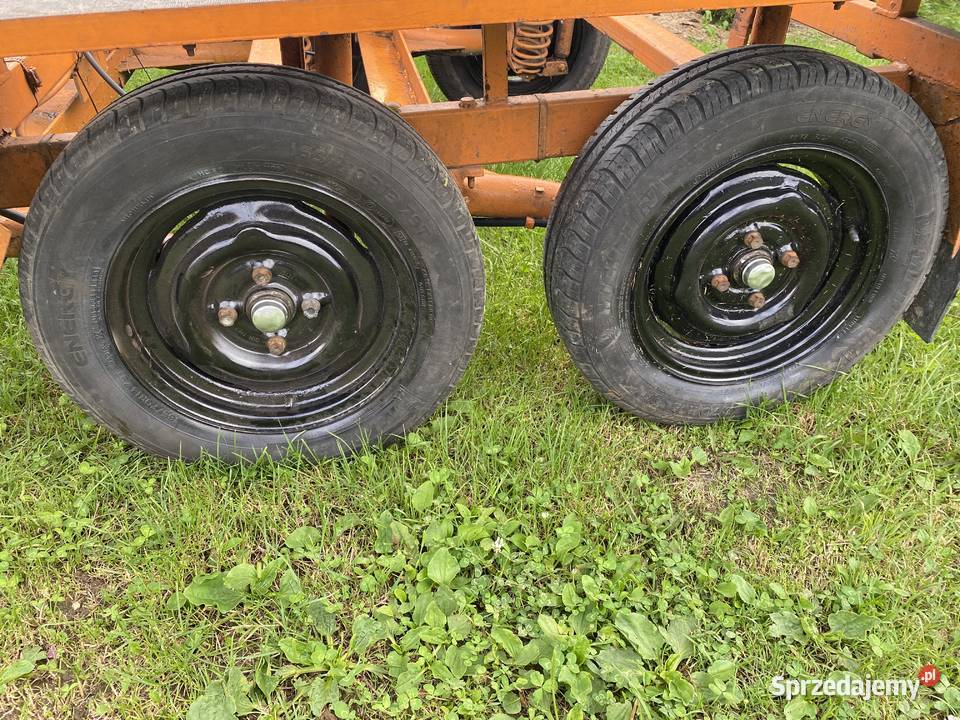 Sprzedam przyczepkę pod ciągnik albo auto małopolskie Tokarnia