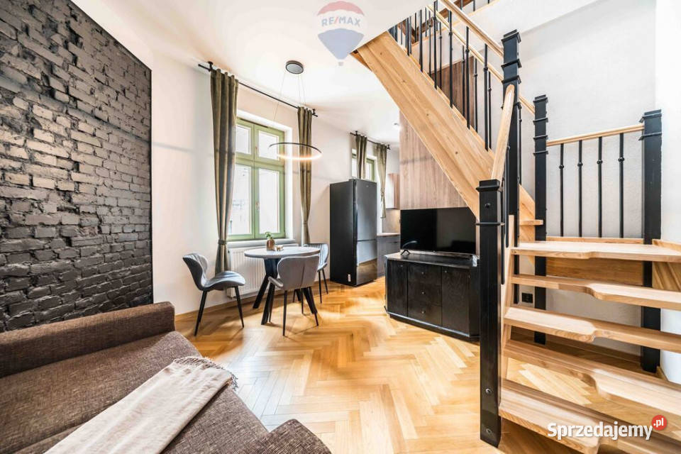 Dwupoziomowe loftowe mieszkanie kamienica Jeżyce Poznań sprzedam