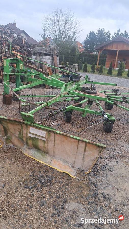 Zgrabiarka karuzela Samasz 2004r 13 ramion 460m SaMasz Parczew sprzedam
