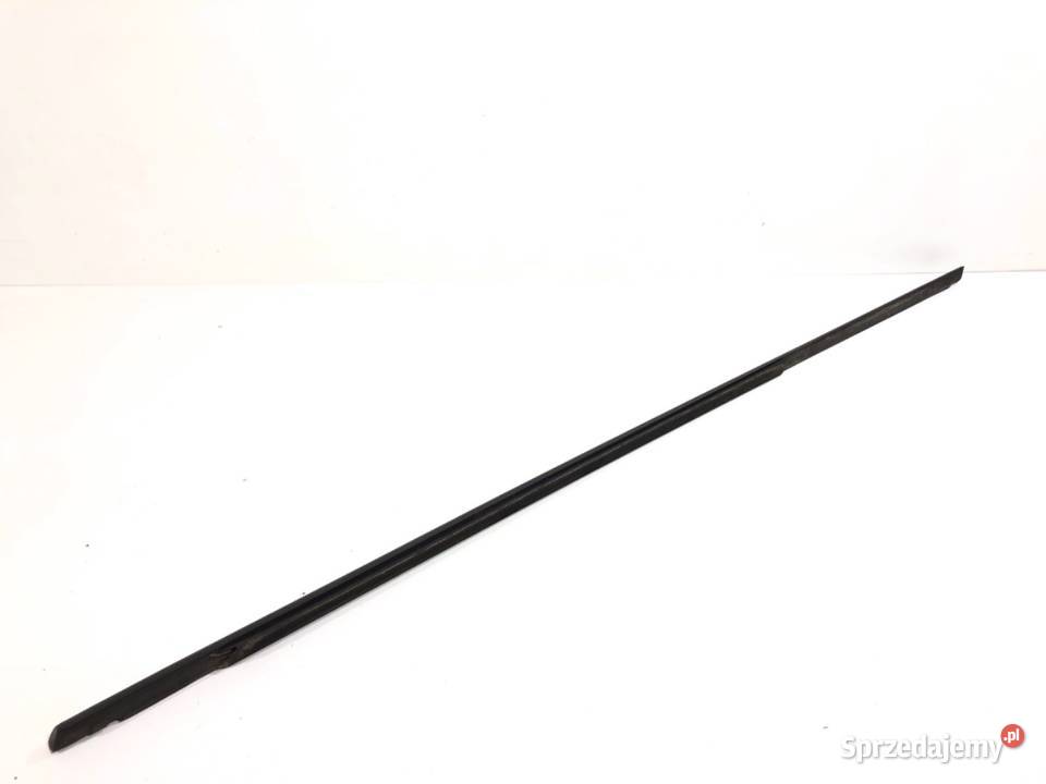 LISTWA ZGARNIAJĄCA TYŁ PRAWY VOLVO V60 I Listwy Szyby sprzedam