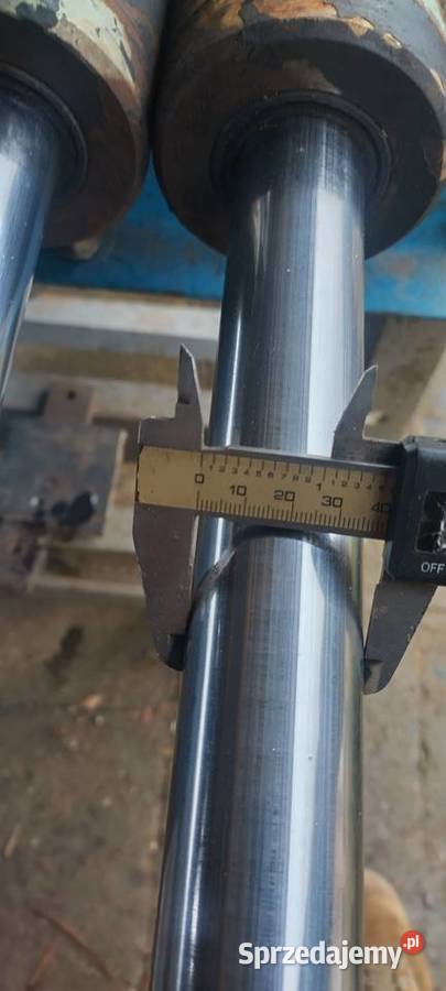 Siłownik hydrauliczny dwustronny Zagorzyce