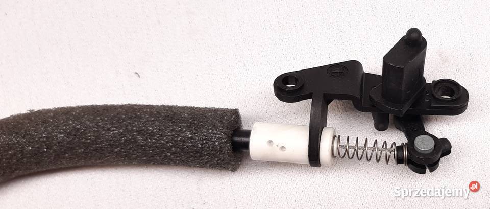 SIŁOWNIK ROLETY BAGAŻNIKA PRAWY BMW E90 E91 osobowe Mielęcin