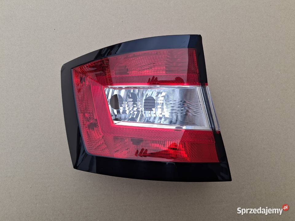 SKODA FABIA III 3 KOMBI LAMPA LEWY TYŁ LEWA lubuskie Kargowa