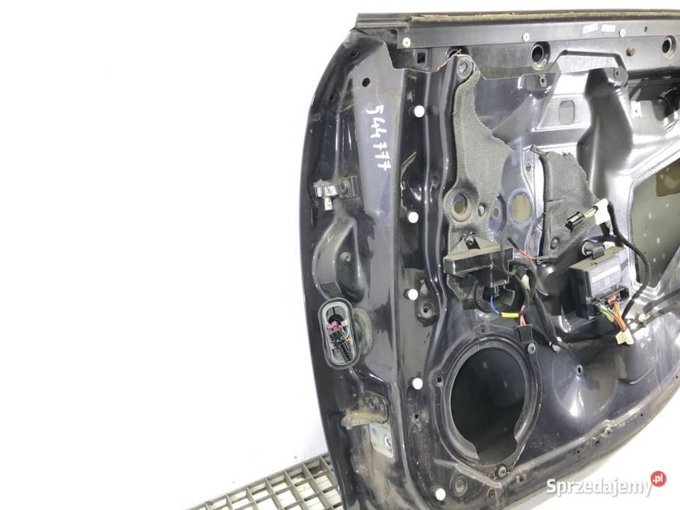 DRZWI PRAWY TYŁ AUDI A6 C6 SedanLimuzyna 0411 Motoryzacja sprzedam