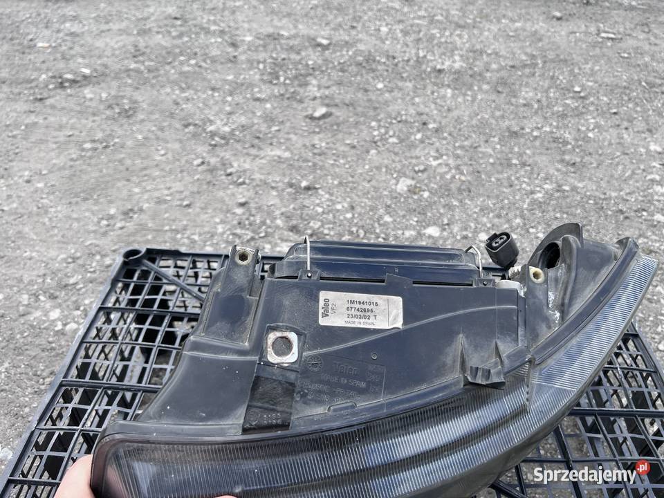 Lampa przednia lewa Seat Leon 1 małopolskie Żegocina sprzedam