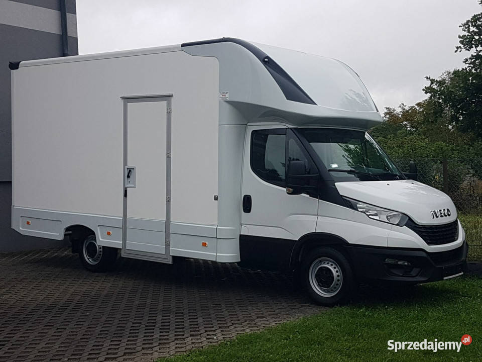 Iveco Daily KONTENER NISKOPODŁOGOWY 443x223x242 Rok produkcji 2020 Poręba