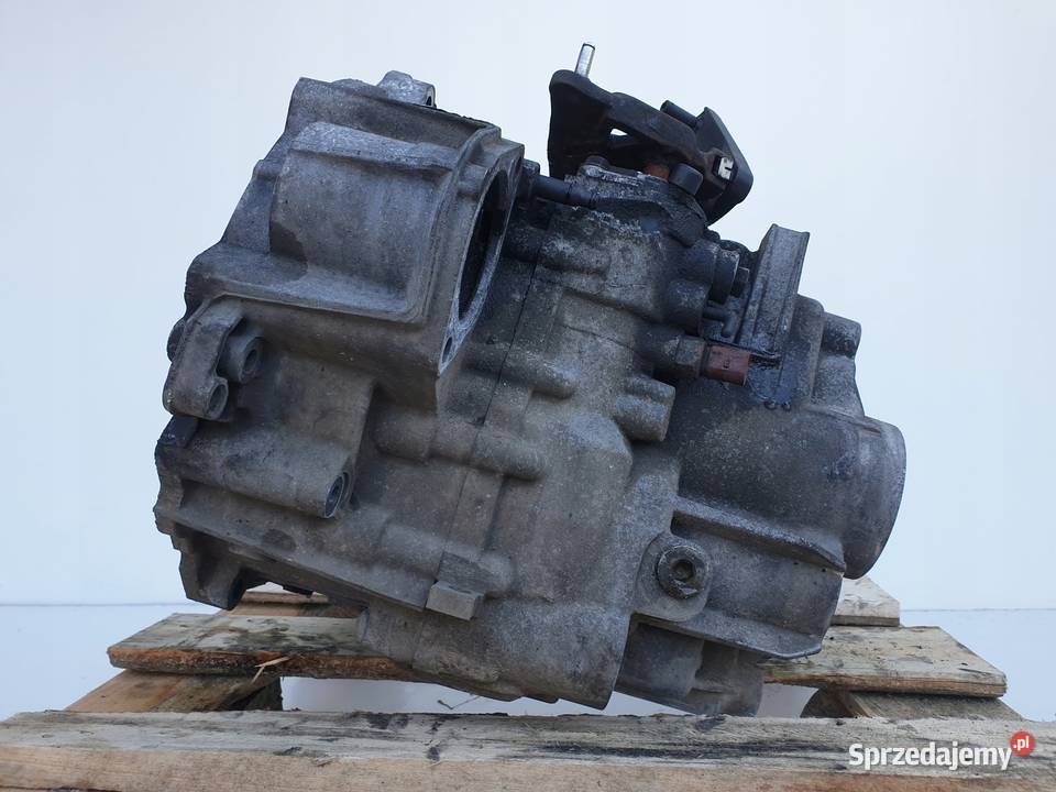 Audi A3 8P 20 TFSI SKRZYNIA BIEGÓW manualna LMN osobowe Janów
