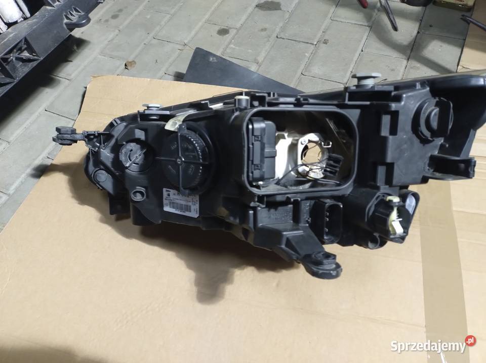 Seat Ibiza 2018 a reflektor prawa strona