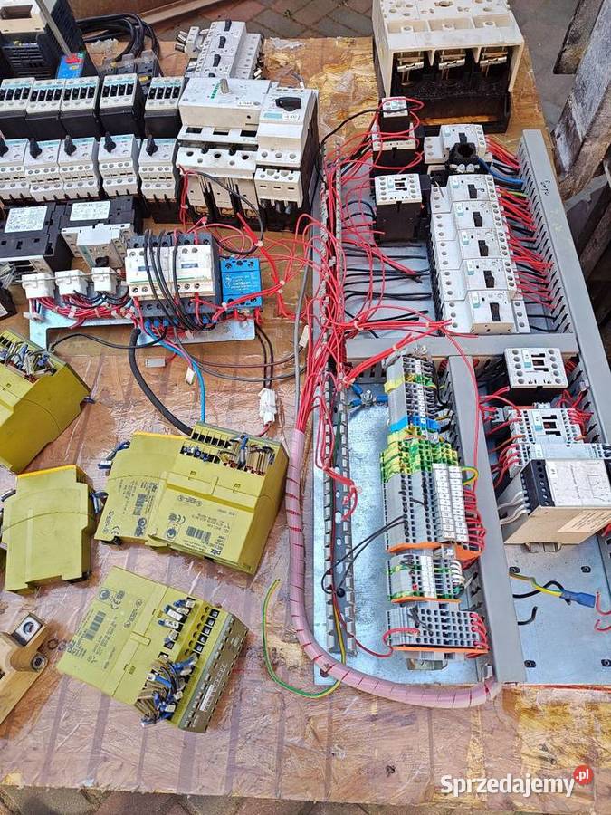 Elektronika z demontażu maszyny i z skrzyń Nowy Tomyśl