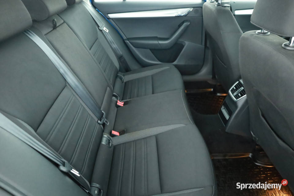 Skoda Octavia 15 TSI relingi dachowe Octavia Piaseczno sprzedam