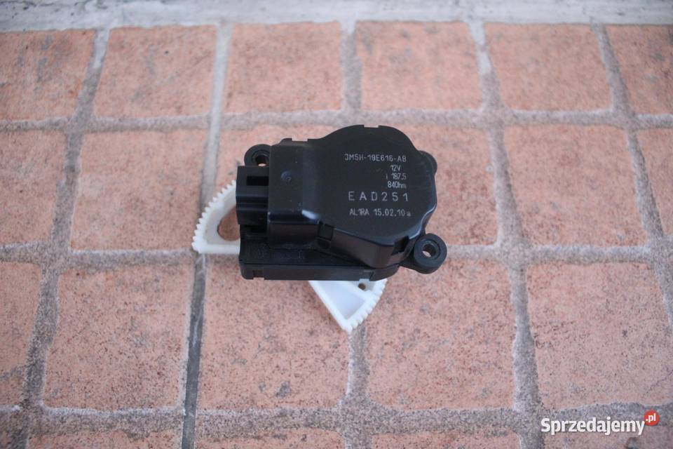 SILNICZEK NAGRZEWNICY FORD MONDEO MK4