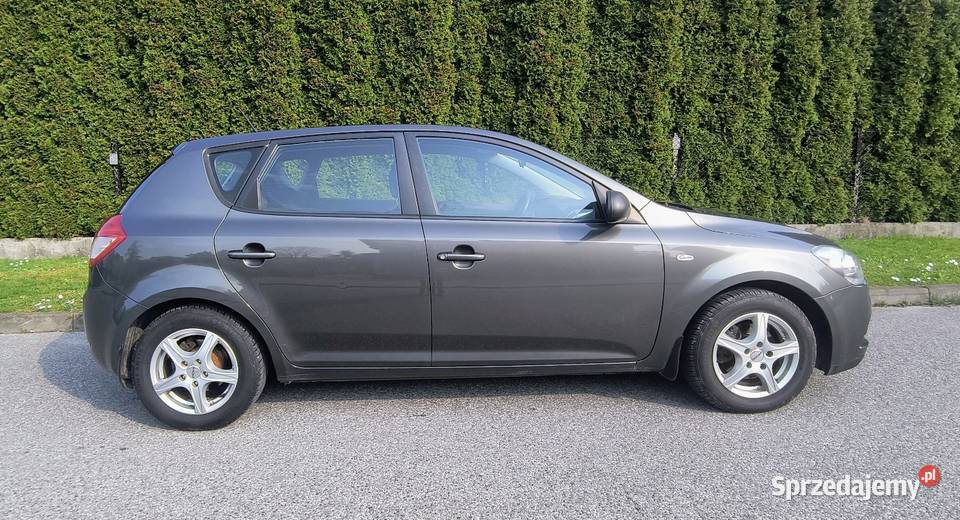 Kia ceed 14 nieuszkodzony Tarnów sprzedam