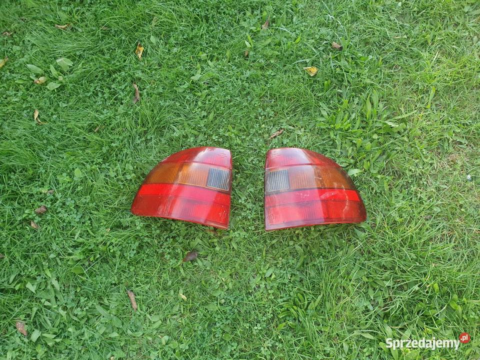 Lampa tylna prawa lewa Opel Astra F lift 9502 osobowe sprzedam