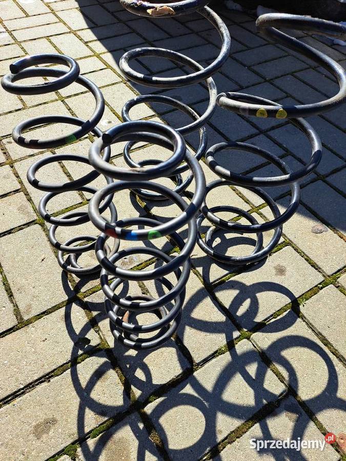 Sprężyny zawieszenia Peugeot 208 Krępiec