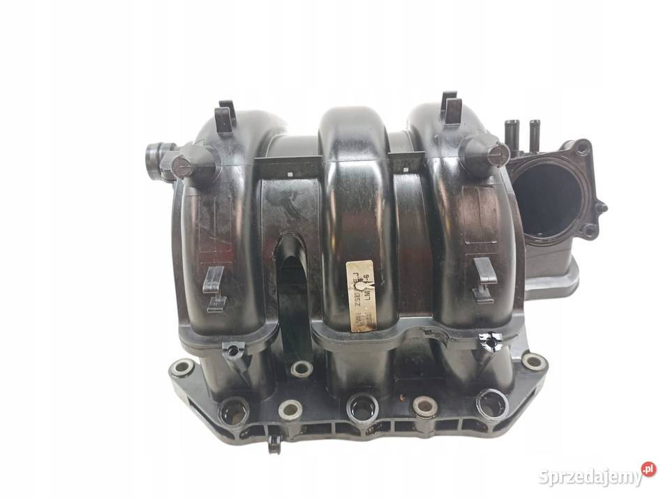 KOLEKTOR SSĄCY 03E129711F 12 12V Volkswagen Polo Kolektory ssące