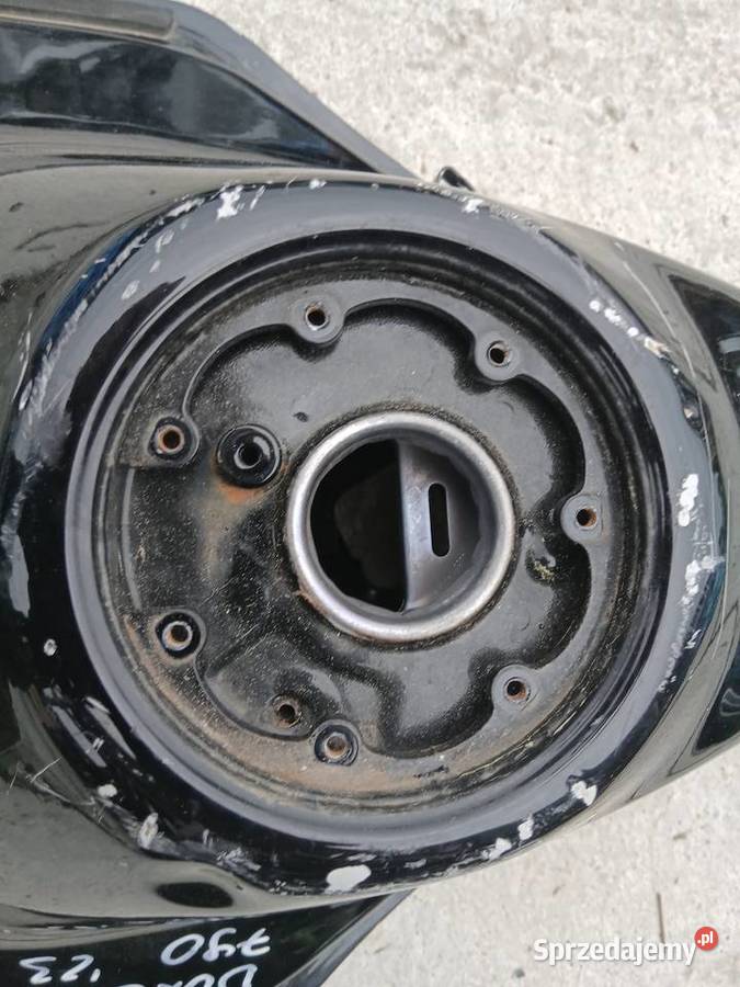 KTM Duke 790 2022 zbiornik paliwa uszkodzony Układ paliwowy Szczerbice