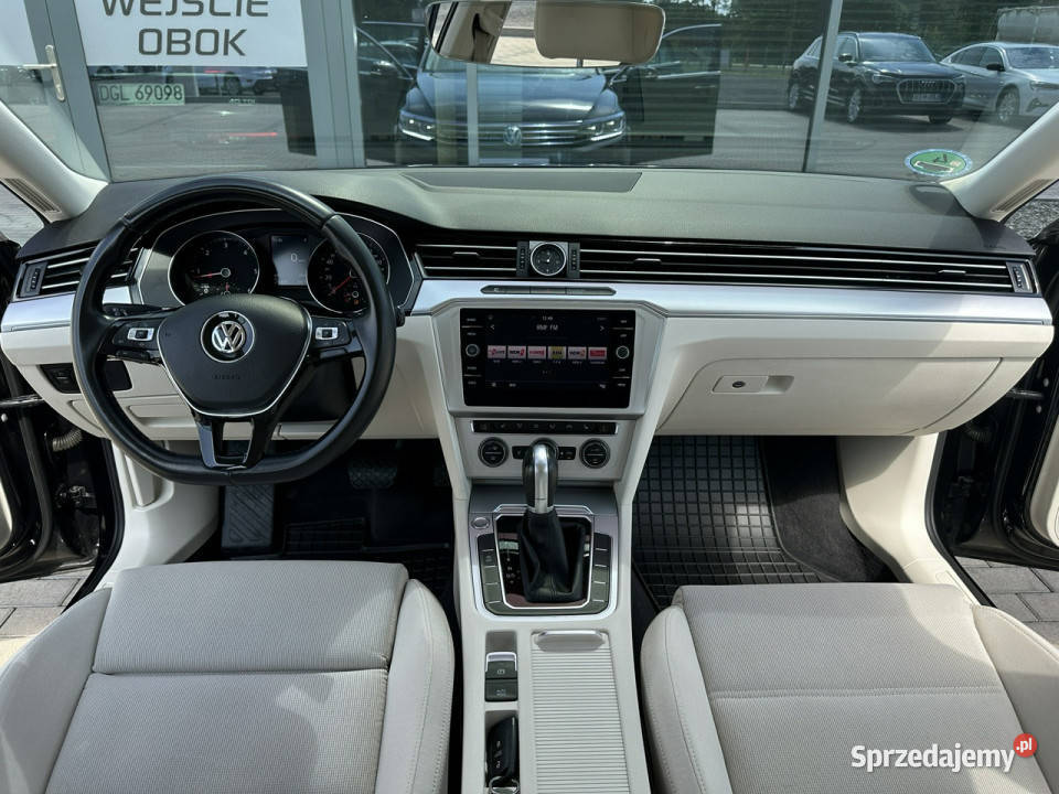 Volkswagen Passat Variant 1Ręka FullLED Łopatki Kąty Opolskie