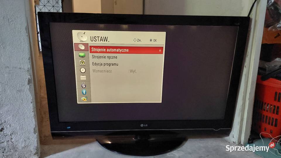 Telewizor marki LG 42 cale model 42LH7000 LG