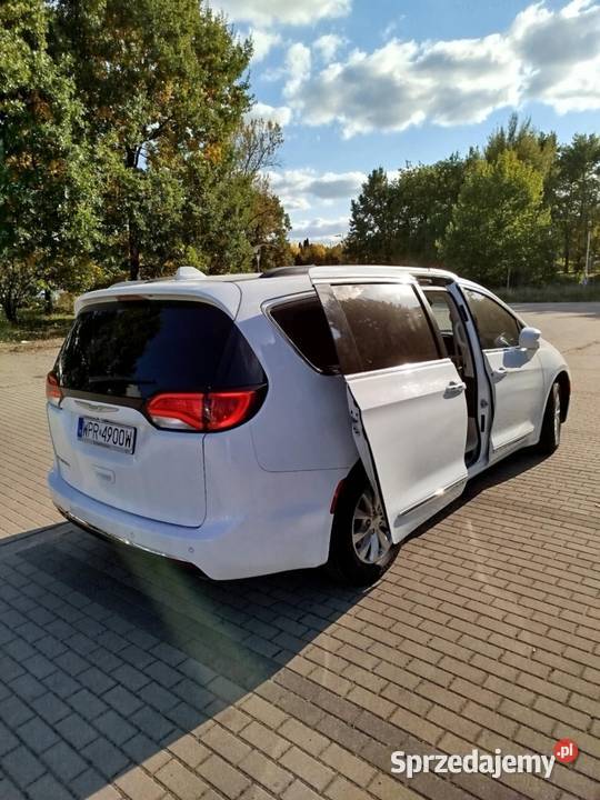 Sprzedam Chrysler Pacifica mazowieckie Pruszków