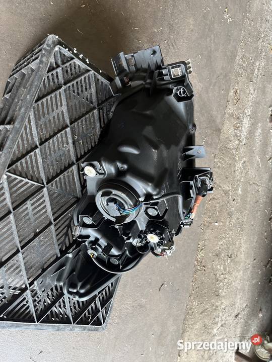 Lampa przednia lewa Mazda 2 DJ lewe Chodów