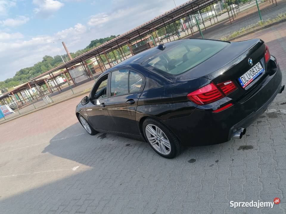 BMW F10 530I 2011 4/5 BMW