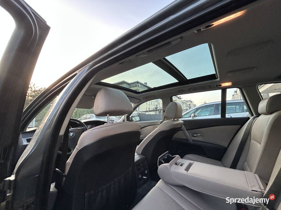 BMW Seria 5 BMW E61 520d Touring 2007 Panorama Tychy