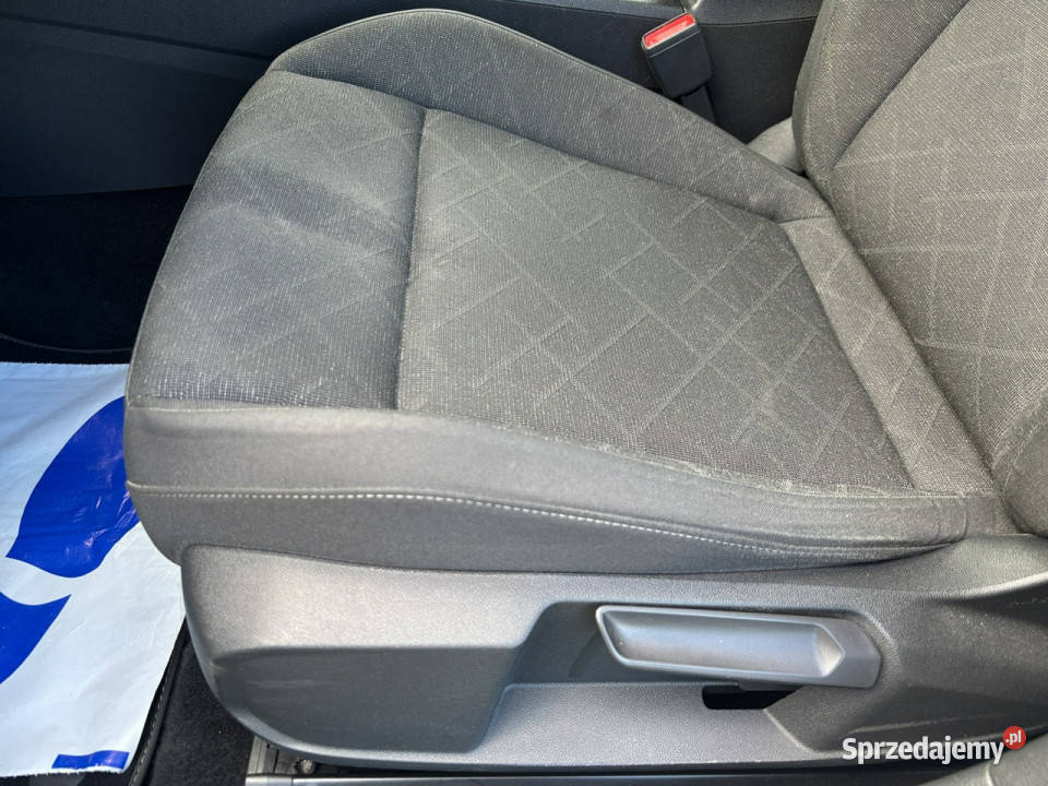 Volkswagen Golf 20 TDI Life Z Polskiego Salonu Warszawa