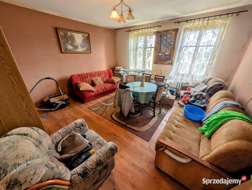 Duży przedwojenny dom jednorodzinny Pławin