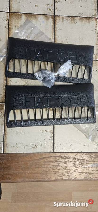 NoweFiat 126p osłony wylotów powietrza klapy