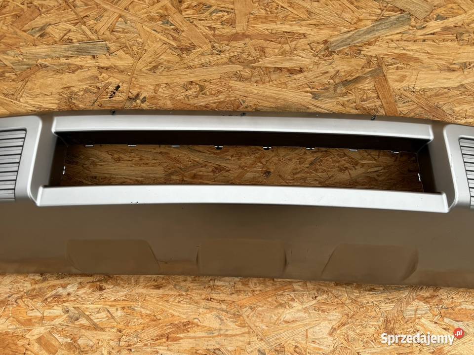 Spoiler dokładka listwa zderzaka przód ssangyong Listwy i nakładki Międzychód sprzedam