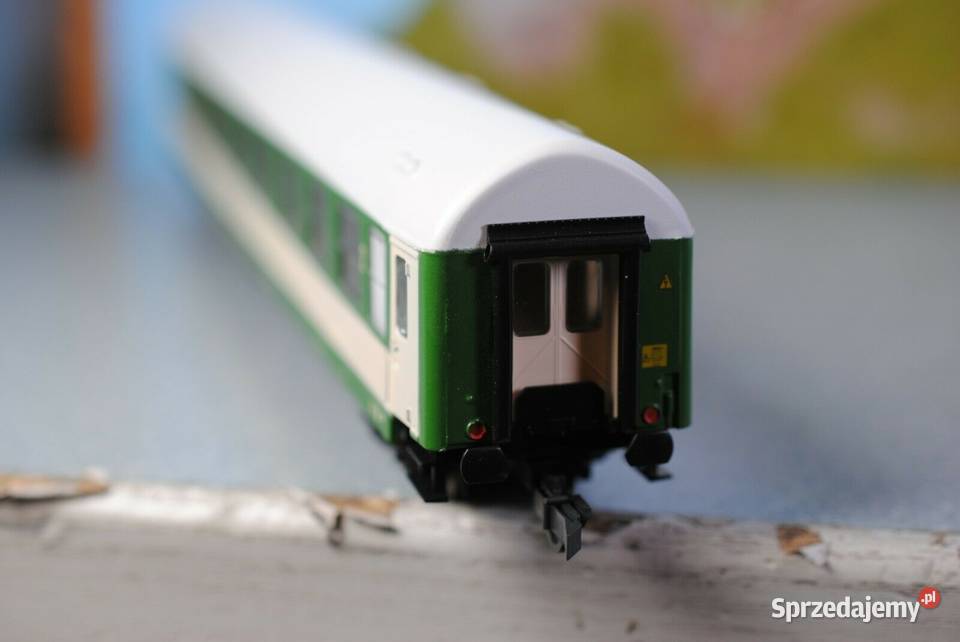 H0 187 PKP 2 kl wagon osobowy Grochów Warszawa