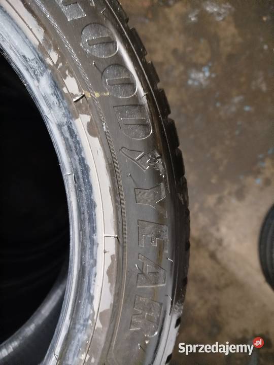 A338 Opony uzywane zimowe 2454518 Goodyear zima