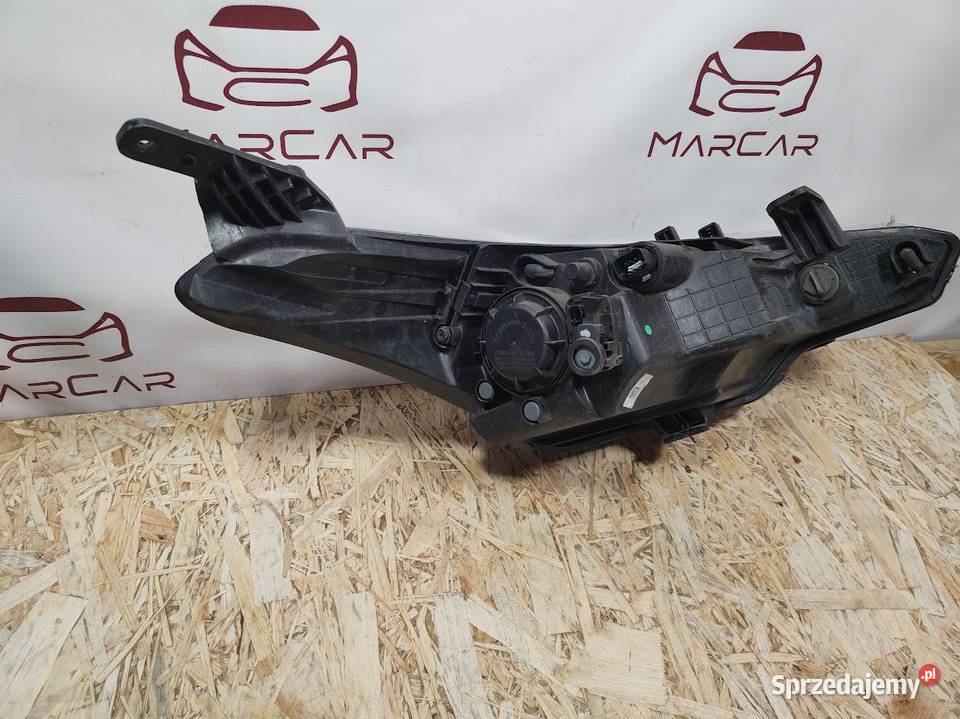 Lampa Lewy Przód Hyundai i20 GB 2014 92101C8 osobowe wielkopolskie Pleszew