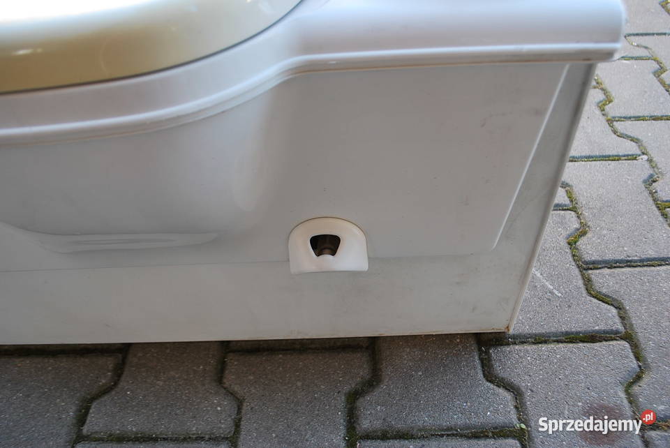 TOALETA THETFORD Z KASETĄ DO KEMPINGUKAMPE