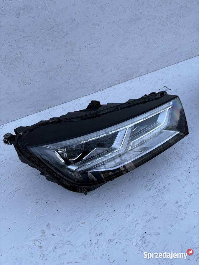 LAMPA Prawa PRZEDNIA PRZÓD AUDI Q5 80A941035 Jabłonna
