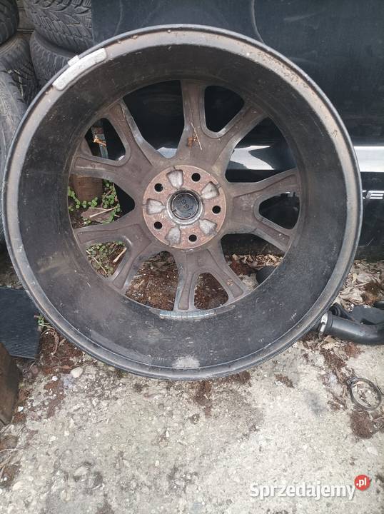 Jeep grand Cherokee wk2 felga aluminiowa 20 Samochodowe Lublin